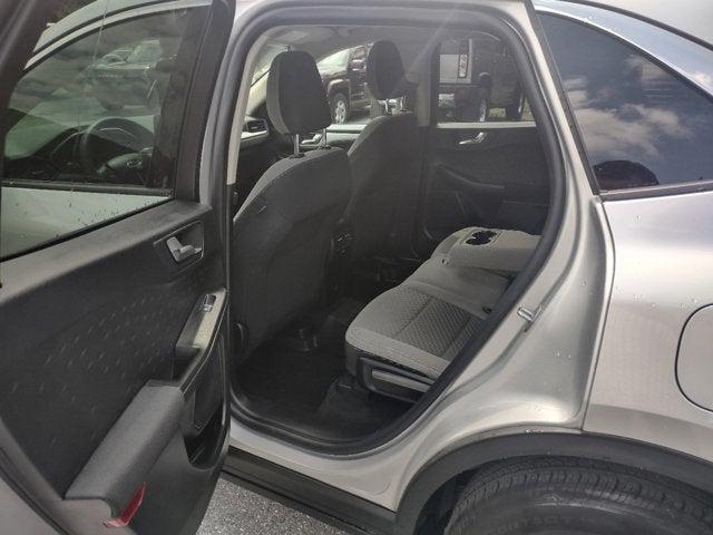 Photo of 2020 Ingot Silver Metallic Ford Escape