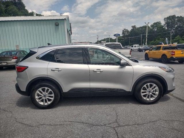 Photo of 2020 Ingot Silver Metallic Ford Escape