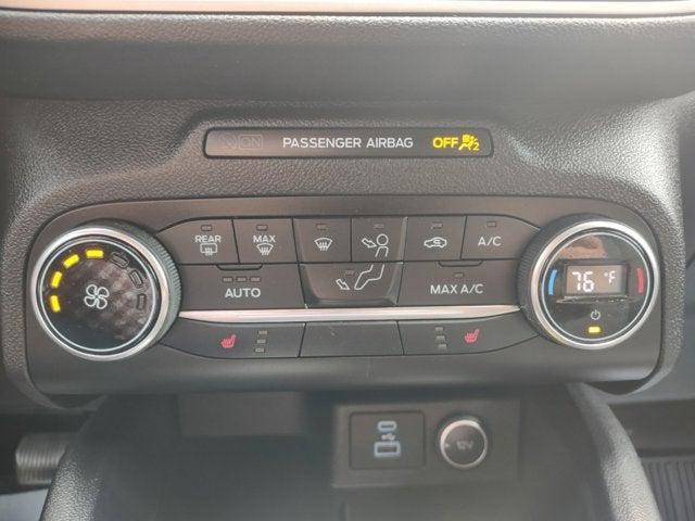Photo of 2020 Ingot Silver Metallic Ford Escape