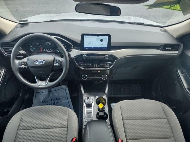 Photo of 2020 Ingot Silver Metallic Ford Escape