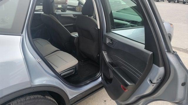 Photo of 2022 Iced Blue Silver Metallic Ford Escape