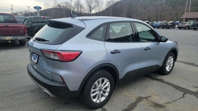 Photo of 2022 Iced Blue Silver Metallic Ford Escape