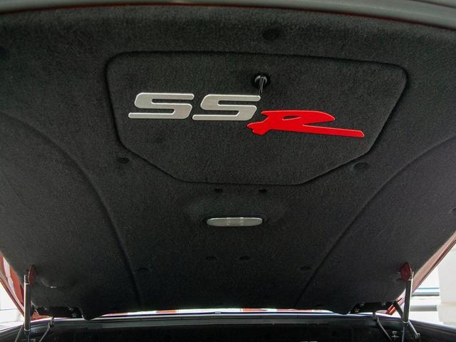 Photo of 2004 Smokin Asphalt Chevrolet SSR