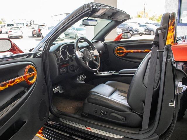 Photo of 2004 Smokin Asphalt Chevrolet SSR