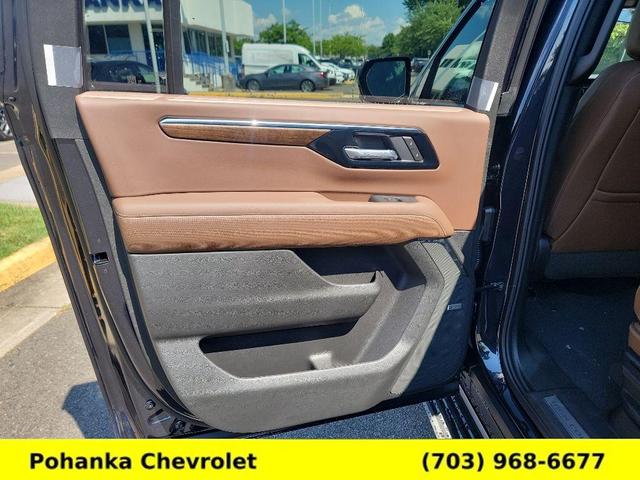 Photo of 2025 Dark Ash Metallic Chevrolet Suburban