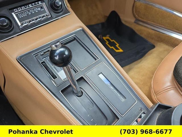 Photo of 1975 Yellow Chevrolet Corvette