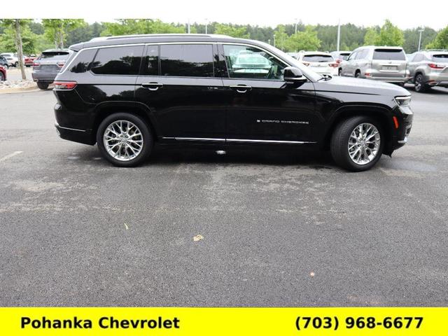 Photo of 2021 Diamond Black Jeep Grand Cherokee L