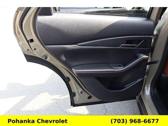 Photo of 2024 Zircon Sand Metalic Mazda CX-30