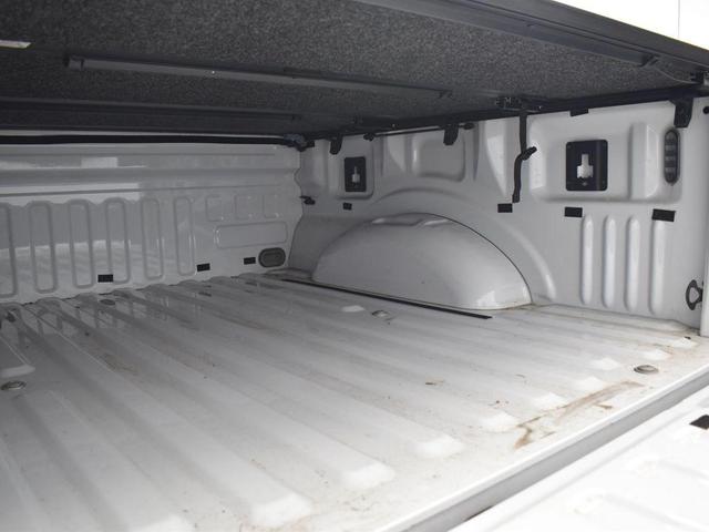 Photo of 2018 Oxford White Ford F-150