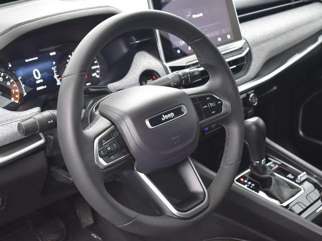 Photo of 2024 Bright White Clearcoat Jeep Compass