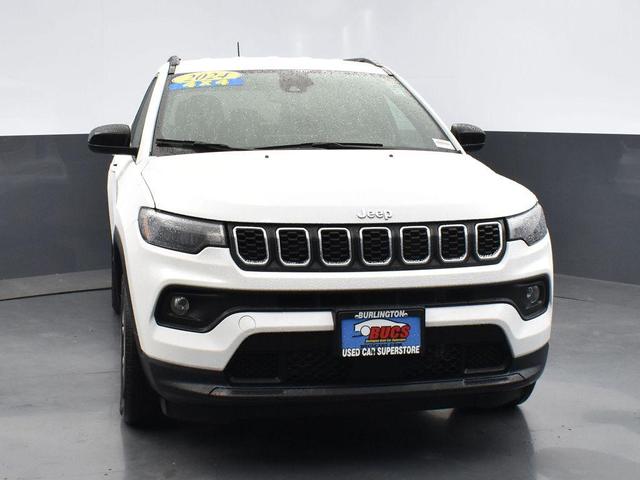 Photo of 2024 Bright White Clearcoat Jeep Compass