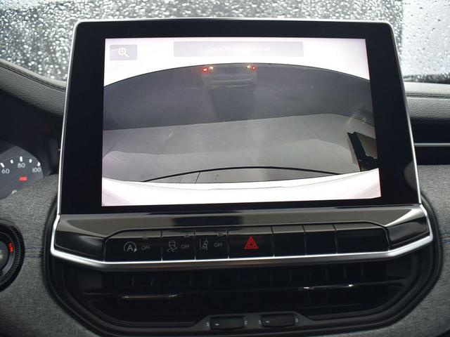 Photo of 2024 Bright White Clearcoat Jeep Compass