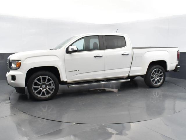 Photo of 2017 White GMC Canyon