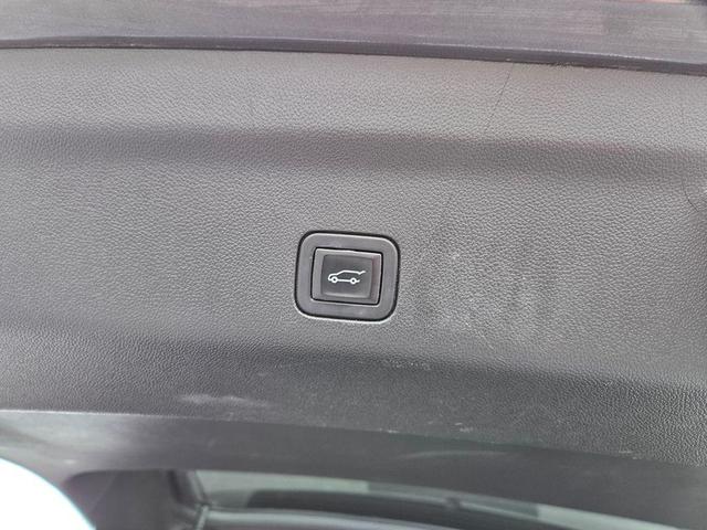 Photo of 2023 Black GMC Yukon