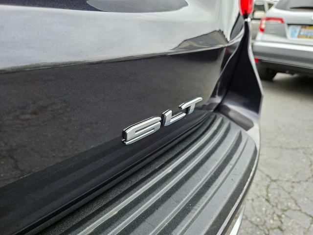 Photo of 2023 Black GMC Yukon