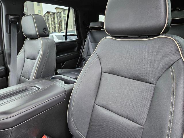 Photo of 2023 Black GMC Yukon