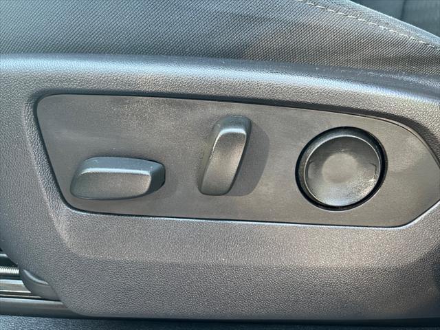 Photo of 2023 WHITE Chevrolet Silverado 1500
