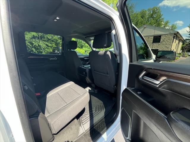 Photo of 2023 WHITE Chevrolet Silverado 1500