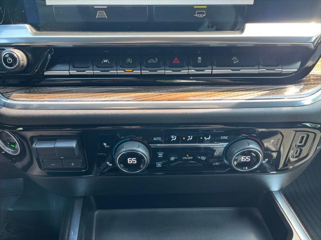 Photo of 2023 WHITE Chevrolet Silverado 1500