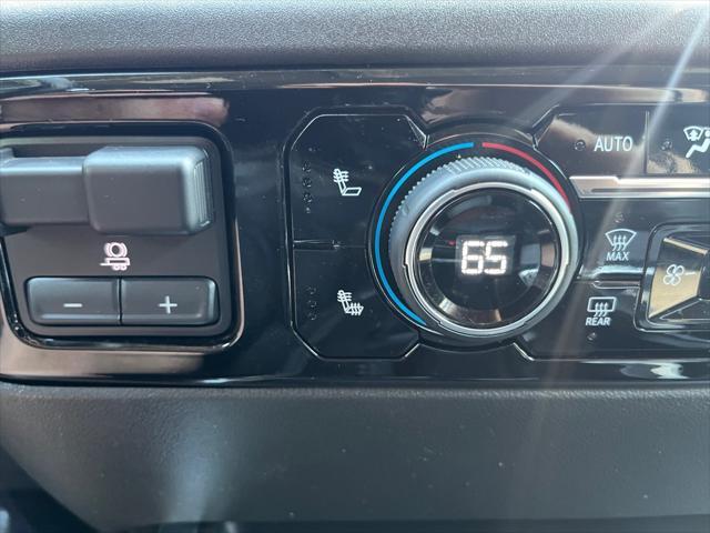 Photo of 2023 WHITE Chevrolet Silverado 1500