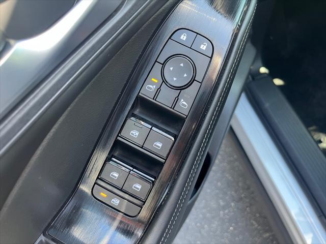 Photo of 2025 SILVER Nissan Rogue
