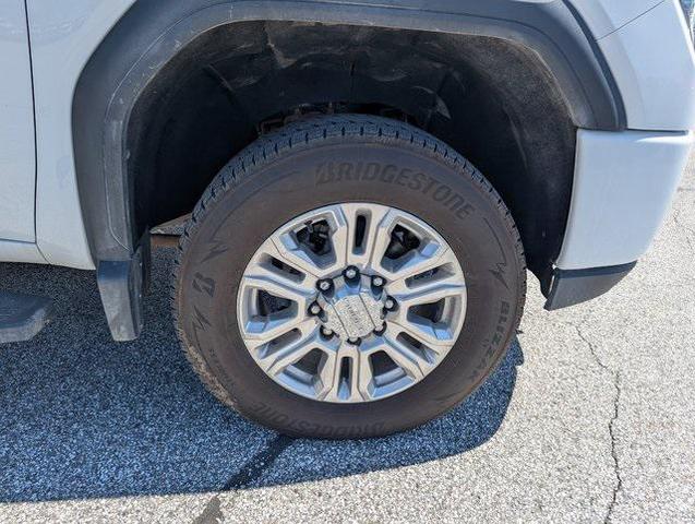 Photo of 2021 Summit White GMC Sierra 3500