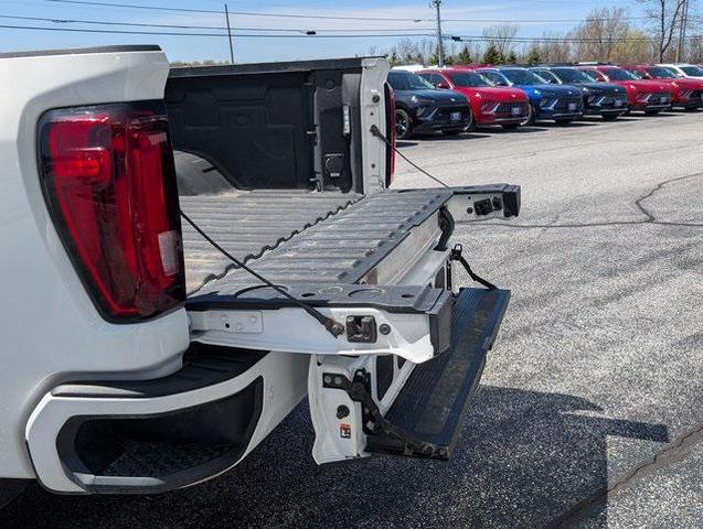Photo of 2021 Summit White GMC Sierra 3500