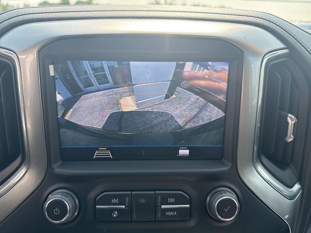 Photo of 2022 Northsky Blue Metallic Chevrolet Silverado 1500
