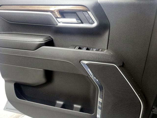 Photo of 2025 Gray Chevrolet Silverado 1500