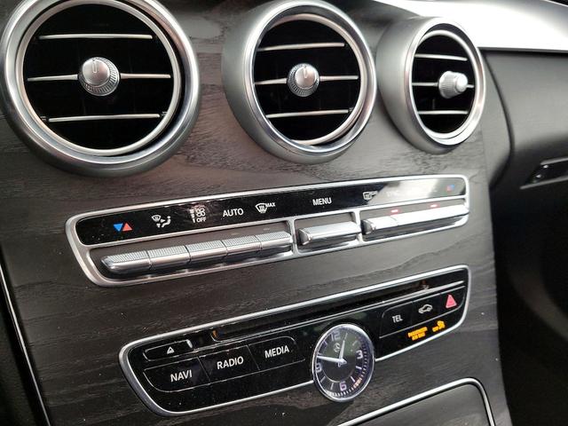 Photo of 2016 White Mercedes-Benz C-Class