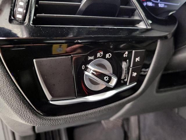 Photo of 2022 Black BMW 530e