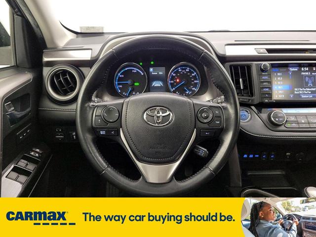 Photo of 2018 Blue Toyota RAV4 Hybrid