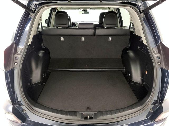 Photo of 2018 Blue Toyota RAV4 Hybrid