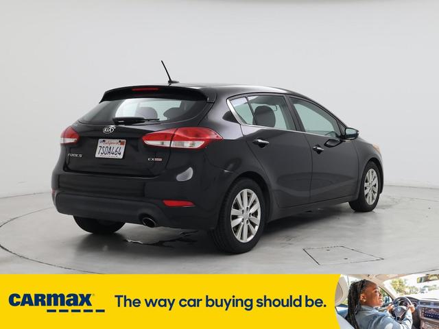 Photo of 2015 Black Kia Forte