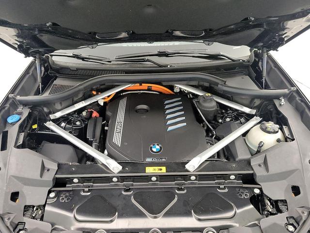 Photo of 2023 Black BMW X5 PHEV