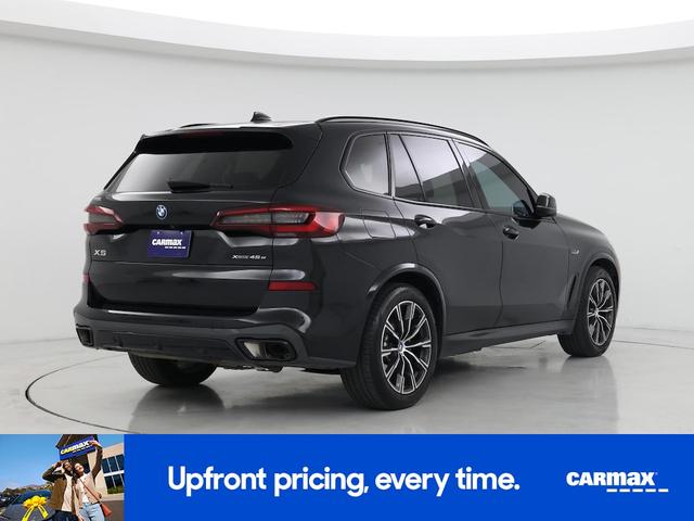 Photo of 2023 Black BMW X5 PHEV