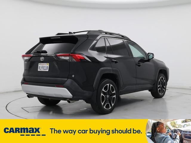 Photo of 2019 Black Toyota RAV4