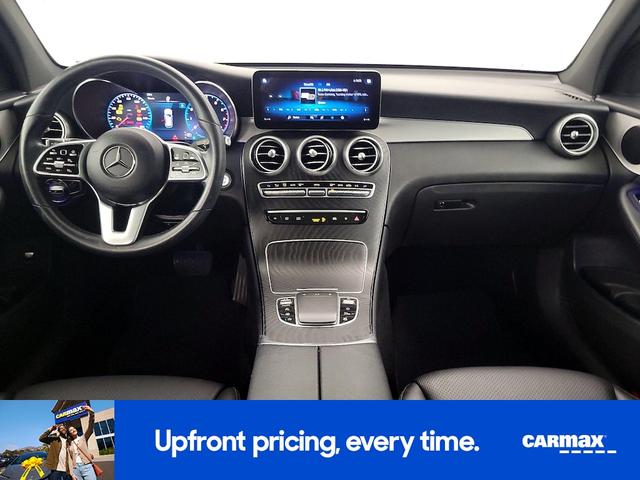 Photo of 2022 Blue Mercedes-Benz GLC 300