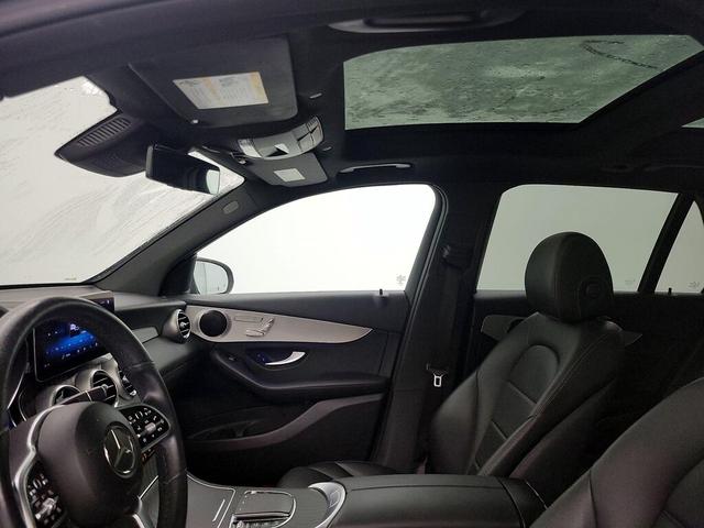 Photo of 2022 Blue Mercedes-Benz GLC 300