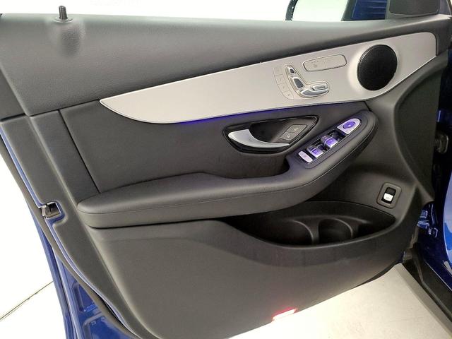 Photo of 2022 Blue Mercedes-Benz GLC 300