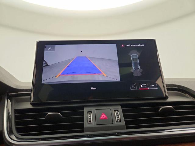 Photo of 2023 Silver Audi Q5