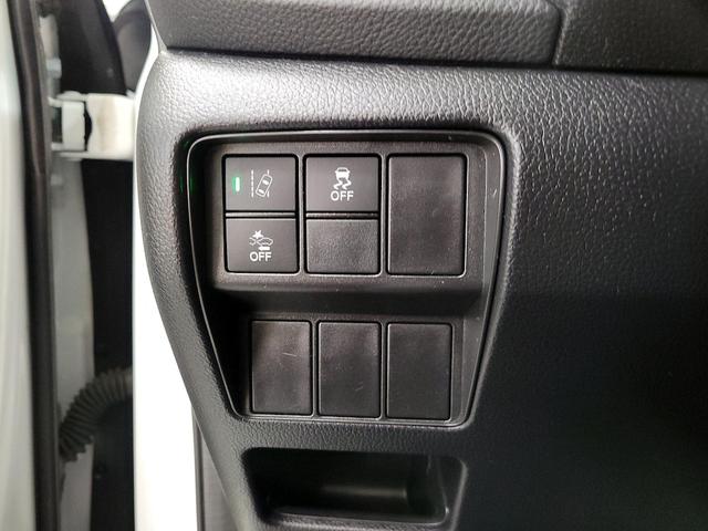 Photo of 2019 White Honda CR-V