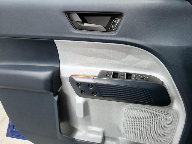 Photo of 2024 Blue Ford Maverick