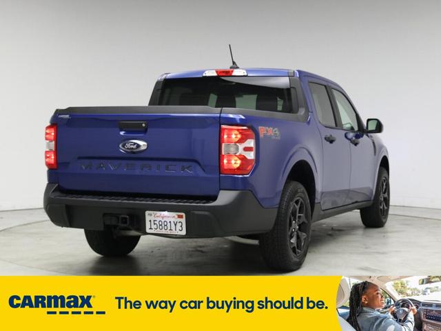 Photo of 2024 Blue Ford Maverick