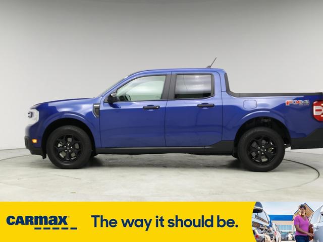 Photo of 2024 Blue Ford Maverick