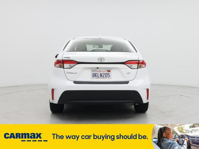 Photo of 2020 White Toyota Corolla