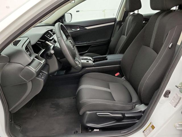Photo of 2018 White Honda Civic