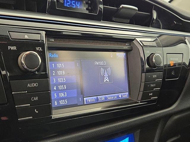 Photo of 2014 Blue Toyota Corolla