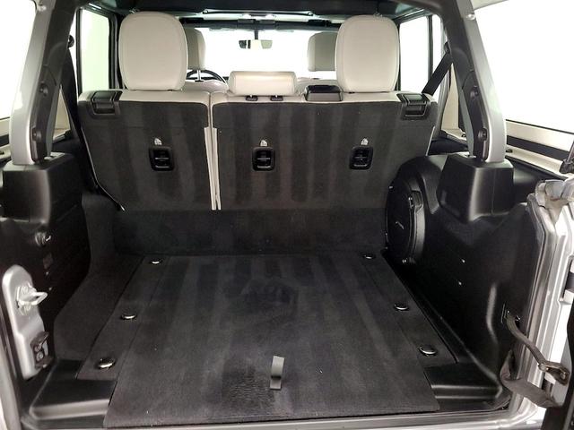 Photo of 2021 Silver Jeep Wrangler Unlimited 4xe