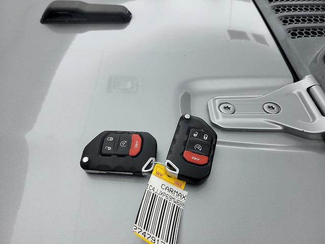 Photo of 2021 Silver Jeep Wrangler Unlimited 4xe